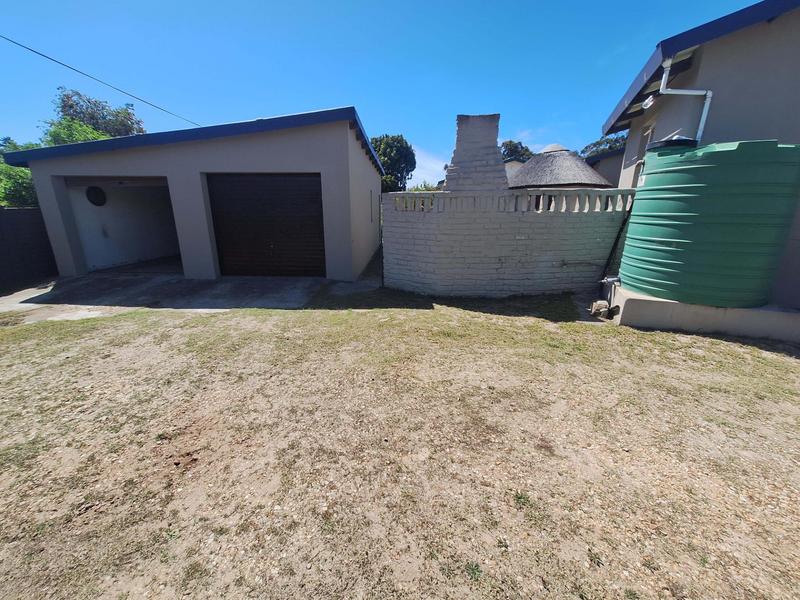 3 Bedroom Property for Sale in Albertinia Western Cape